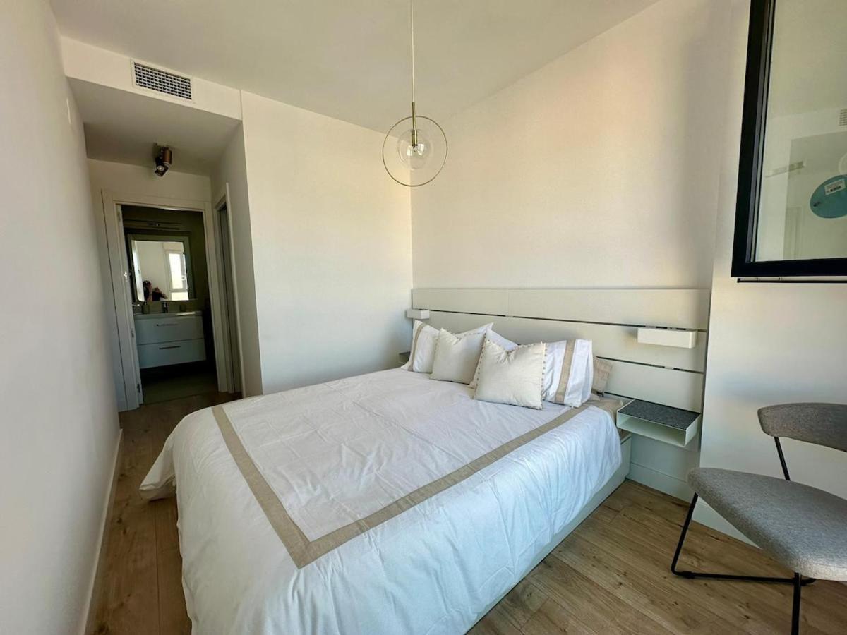 Live Your Dream In Apartment *